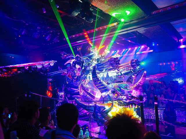 Robot_Restaurant