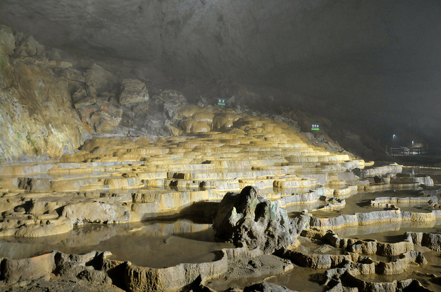 Akiyoshido_Cave