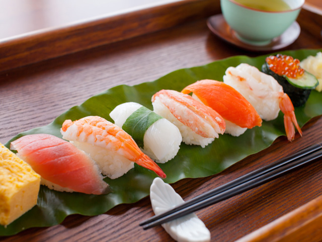 7popular_kinds_of_sushi
