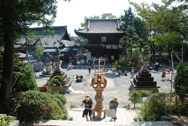 ishiteji-temple-in-ehime